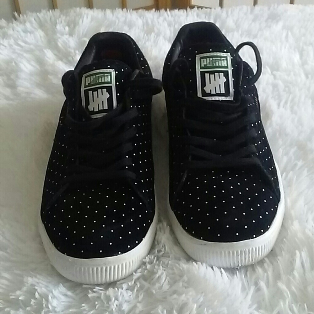 Puma Clyde undefeated (exclusive) size 9